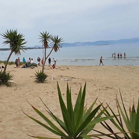Argo Apartment 15Min From The Airport, 1Min From The Beach Artemis City Center エクステリア 写真