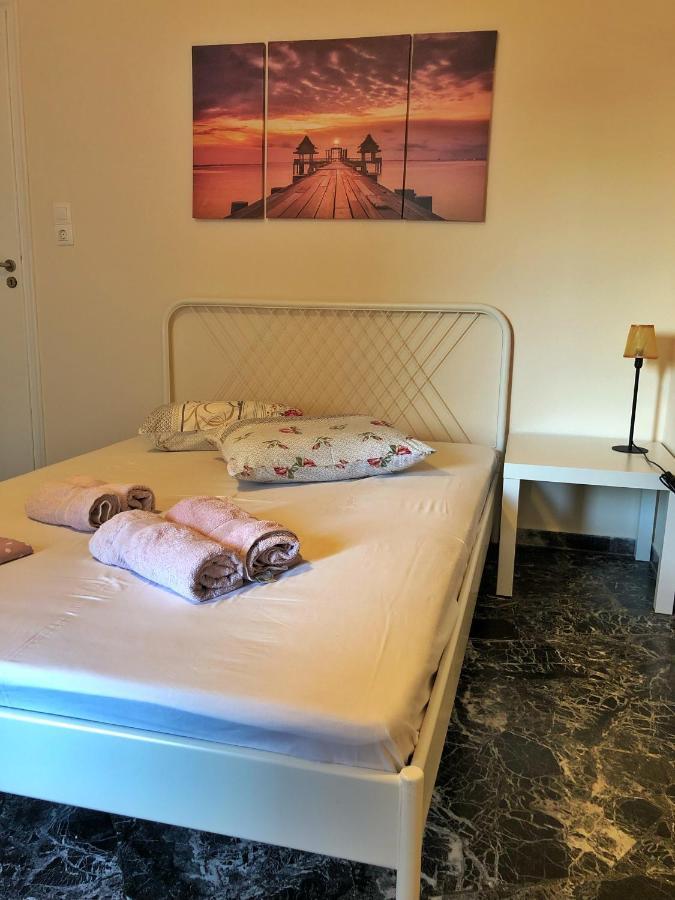 Argo Apartment 15Min From The Airport, 1Min From The Beach Artemis City Center エクステリア 写真