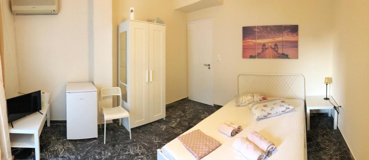 Argo Apartment 15Min From The Airport, 1Min From The Beach Artemis City Center エクステリア 写真